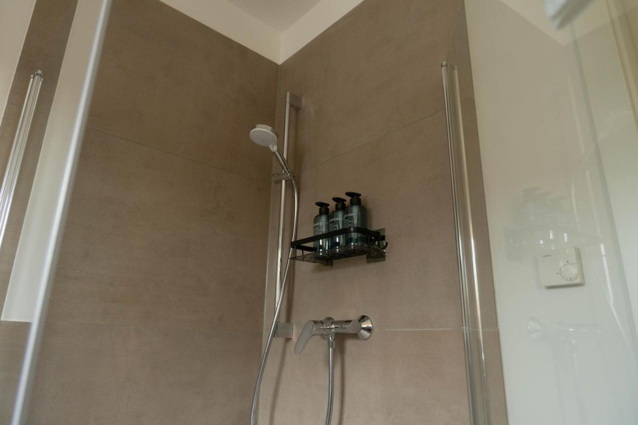 Hama Design Homes 4 Апартаменты *